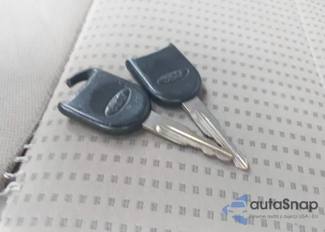 2007 Ford F-150 Stx/Xl/Xlt z USA, uszkodzony, nr VIN 1FTRF12257NA69161